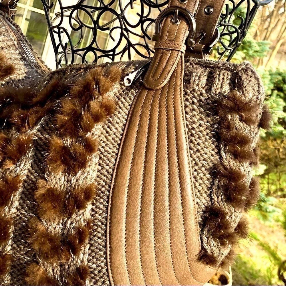 NEW SALVATORE FERRAGAMO BALENA MINK LEATHER HOBO HANDBAG - Picture 11 of 16